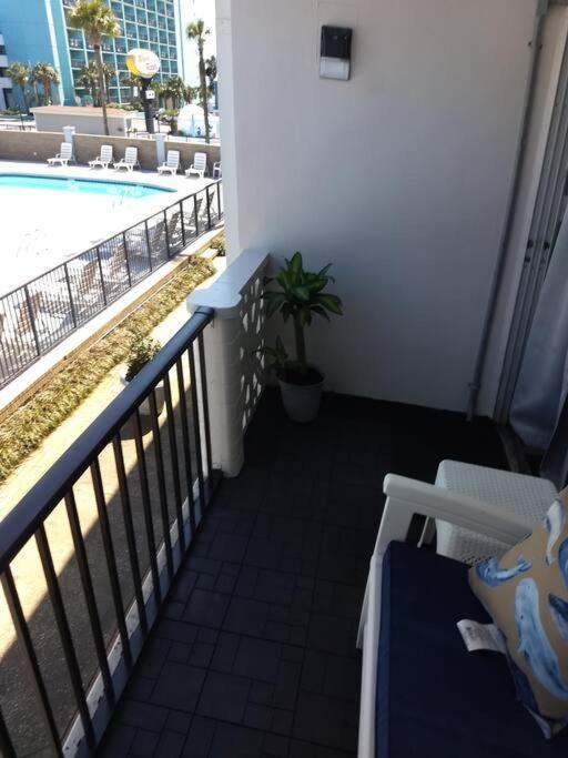 Pool Front & Across From Beach Myrtle Beach Exterior foto